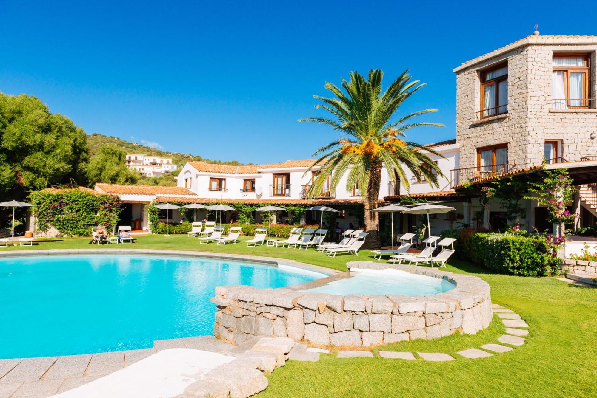 Hotel Palumbalza Porto Rotondo Exterior photo
