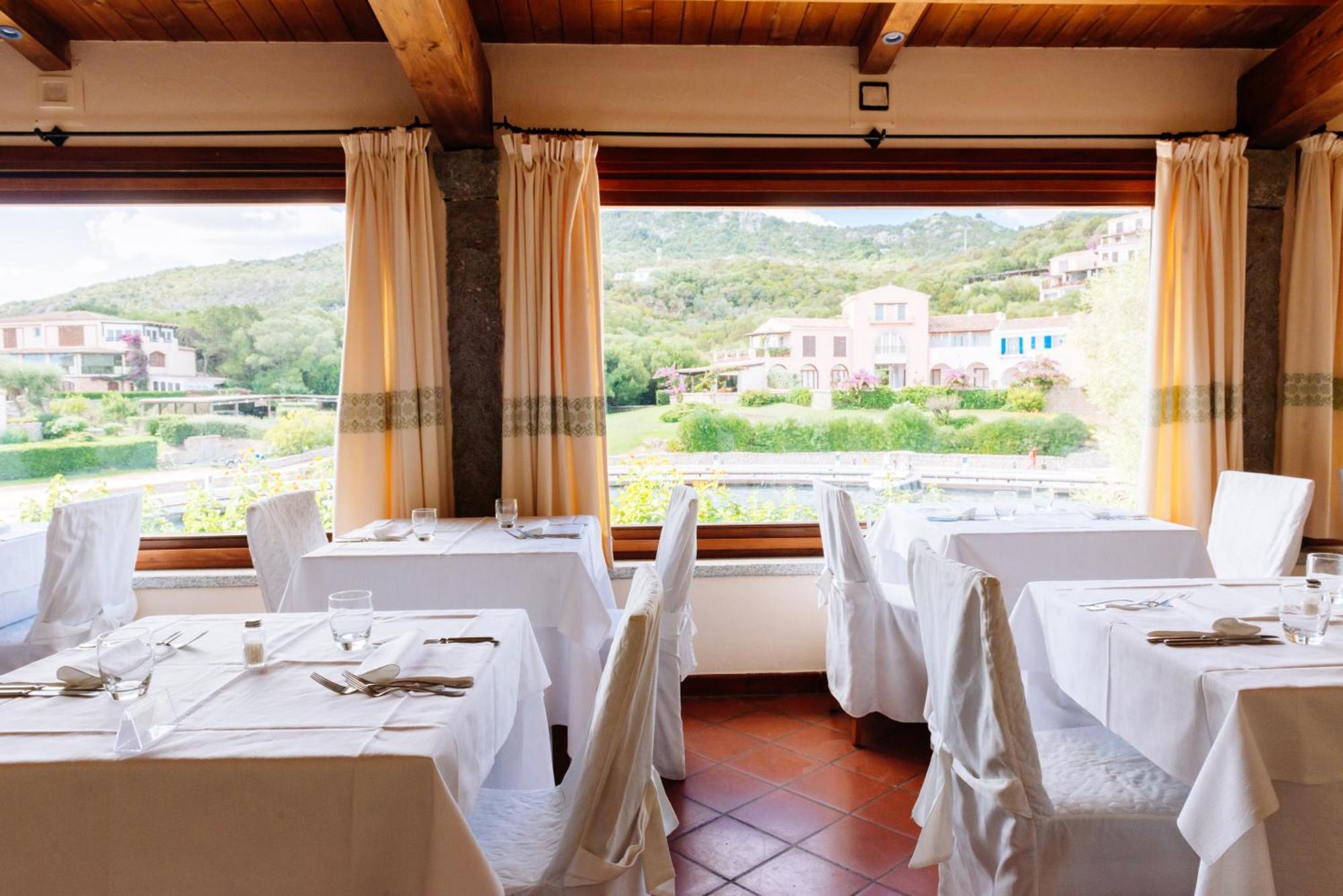Hotel Palumbalza Porto Rotondo Exterior photo